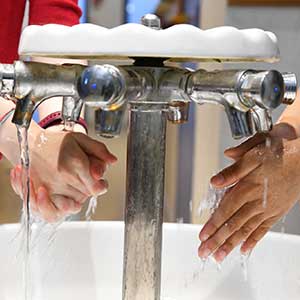 Le lavage des mains à l'école