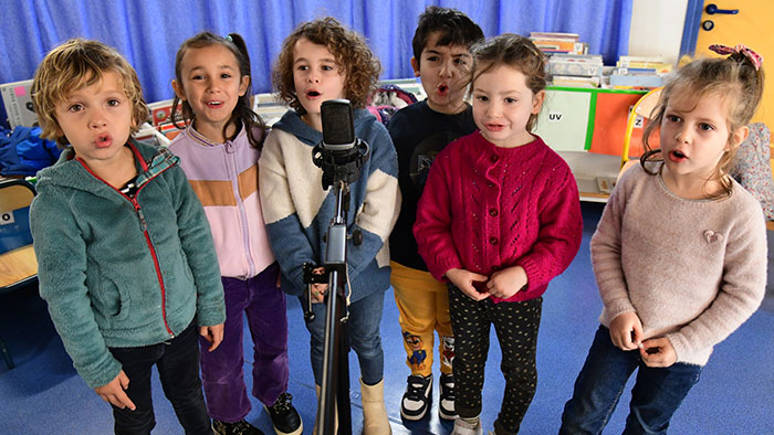 Quelques élèves de l’école maternelle Gros Caillou 