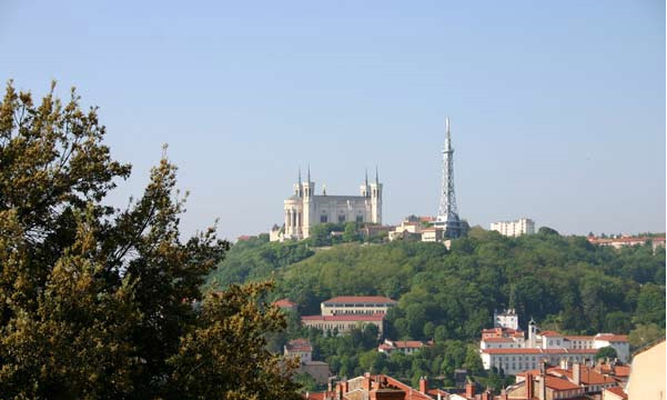 Tour métallique - 2 